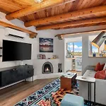 Apartamento Scenic Downtown Escape