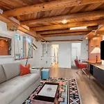Scenic Downtown Escape Apartamento Santa Fe